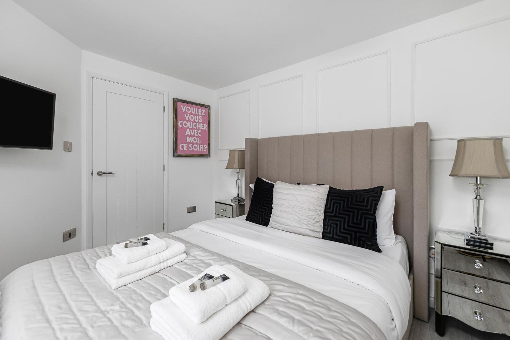 Appartamento New! Modern 1-br House With Patio & Hottub , Chiswick