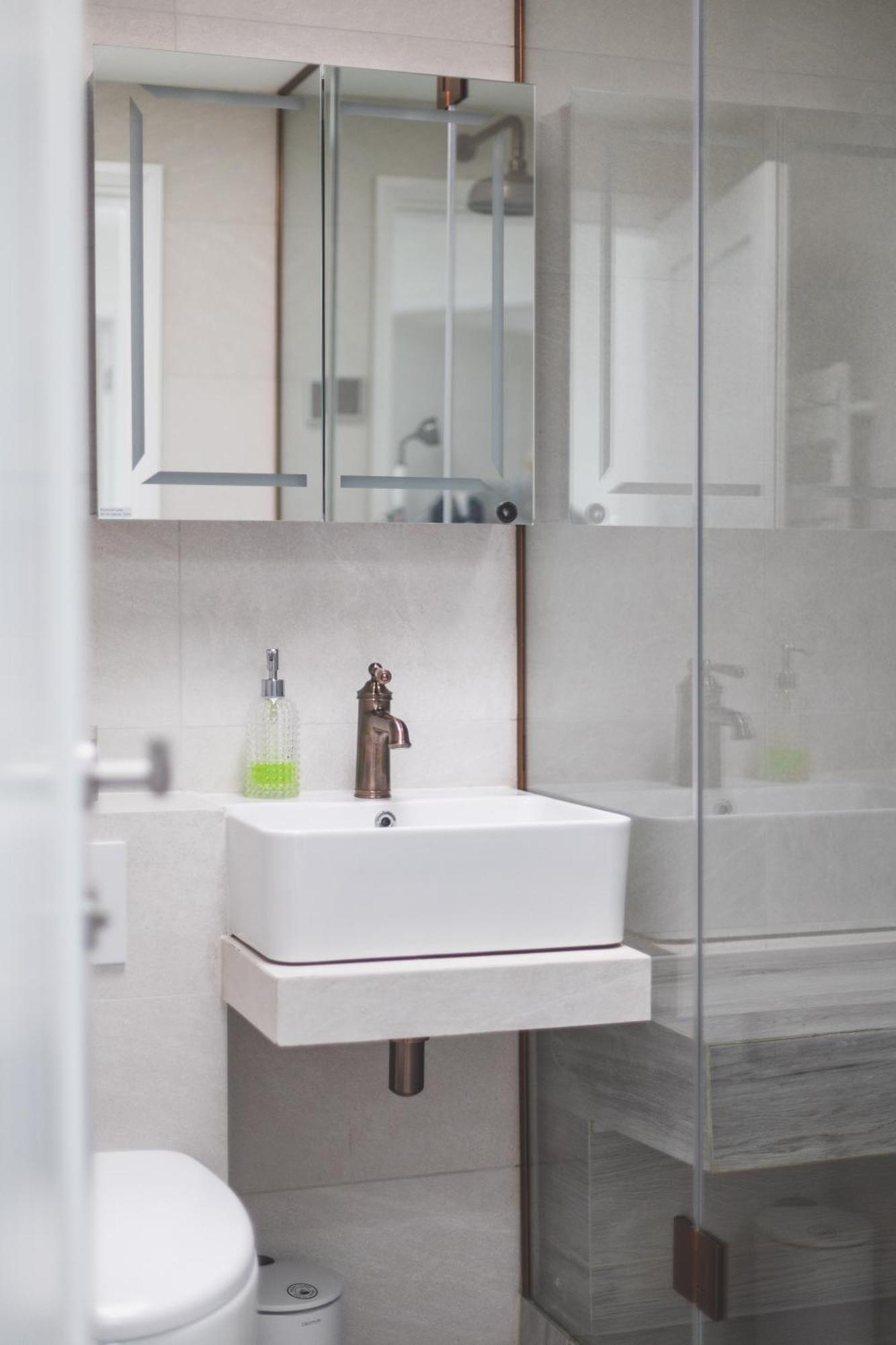 New! Modern 1-br House With Patio & Hottub , Chiswick Appartamento *
